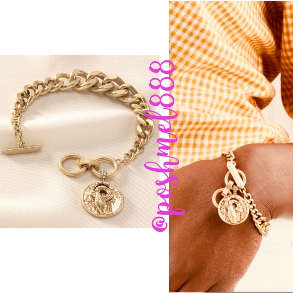 :: Stella & Dot | Gold Heritage Coin Chunky Link Toggle Bracelet Retired